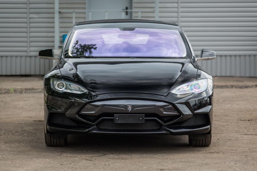  Tesla Model S P85D Elizabeta by Larte Design 2015 года  (фото 18 из 72)